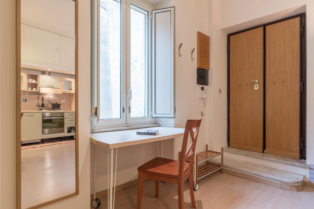 Coronari Central Apartment Roma Exterior foto