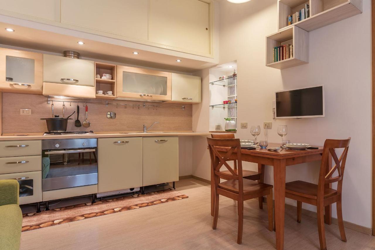 Coronari Central Apartment Roma Exterior foto